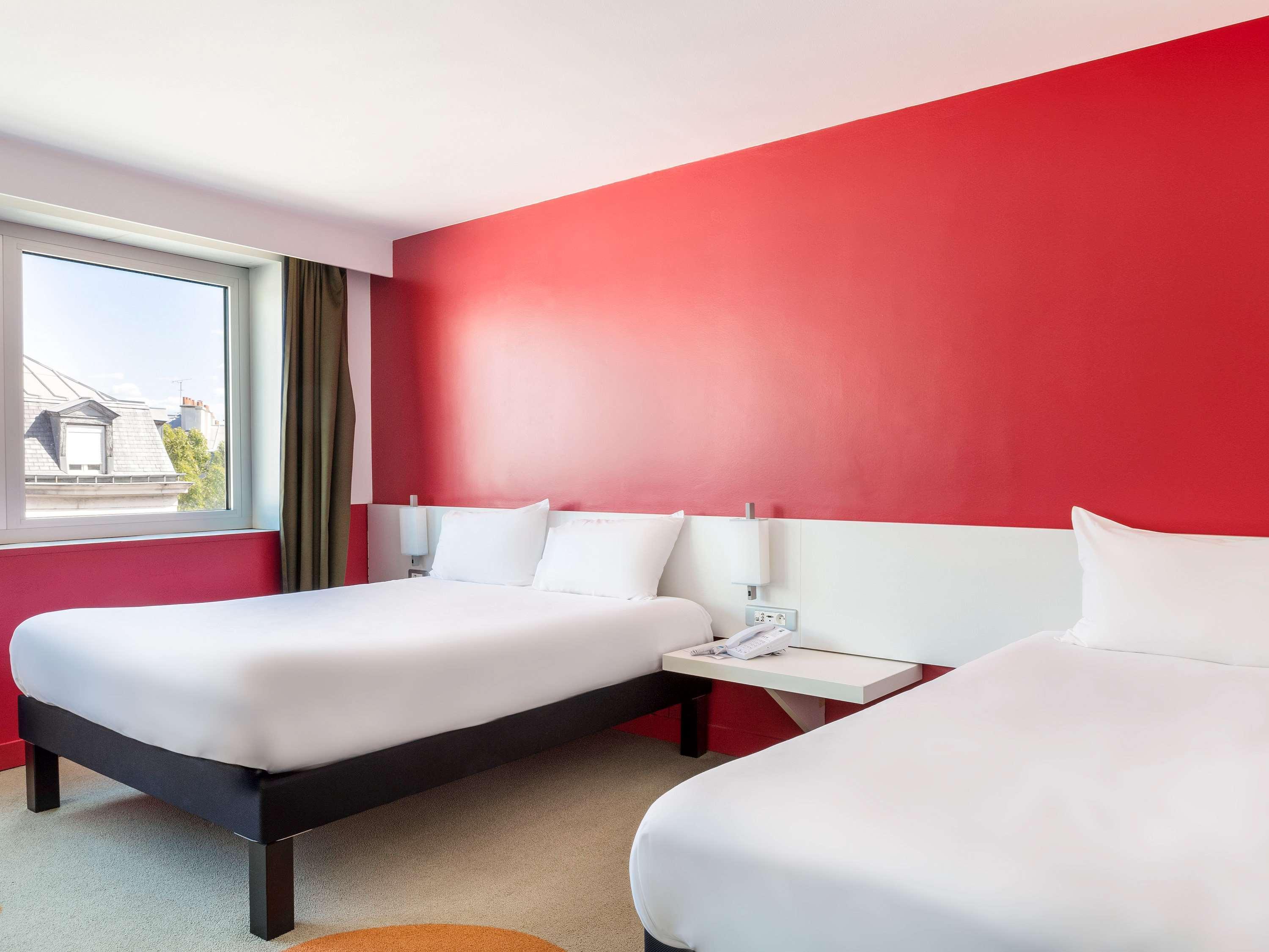 Ibis Styles Gare De L'est Château Landon Hotel